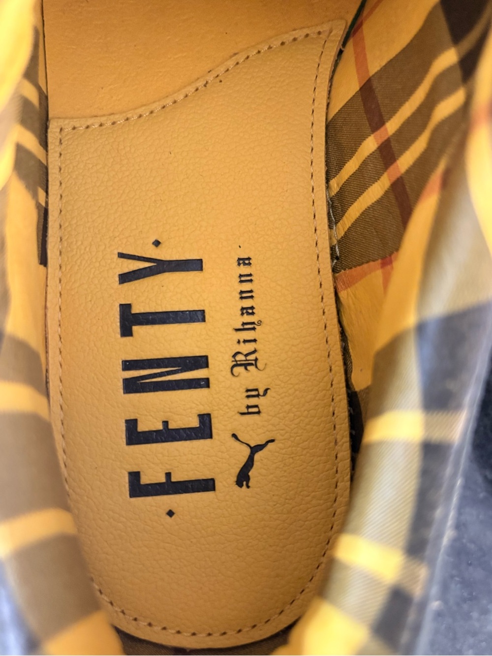 PUMA Fenty x Rihanna Cleated Creeper Suede Rosin Lemon Women’s 8 366268-01 - Picture 3 of 13